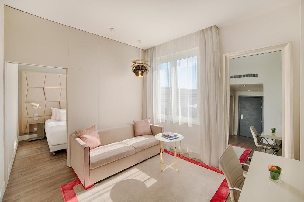 NH Collection Roma Palazzo Cinquecento Room Type - Junior Suite with view