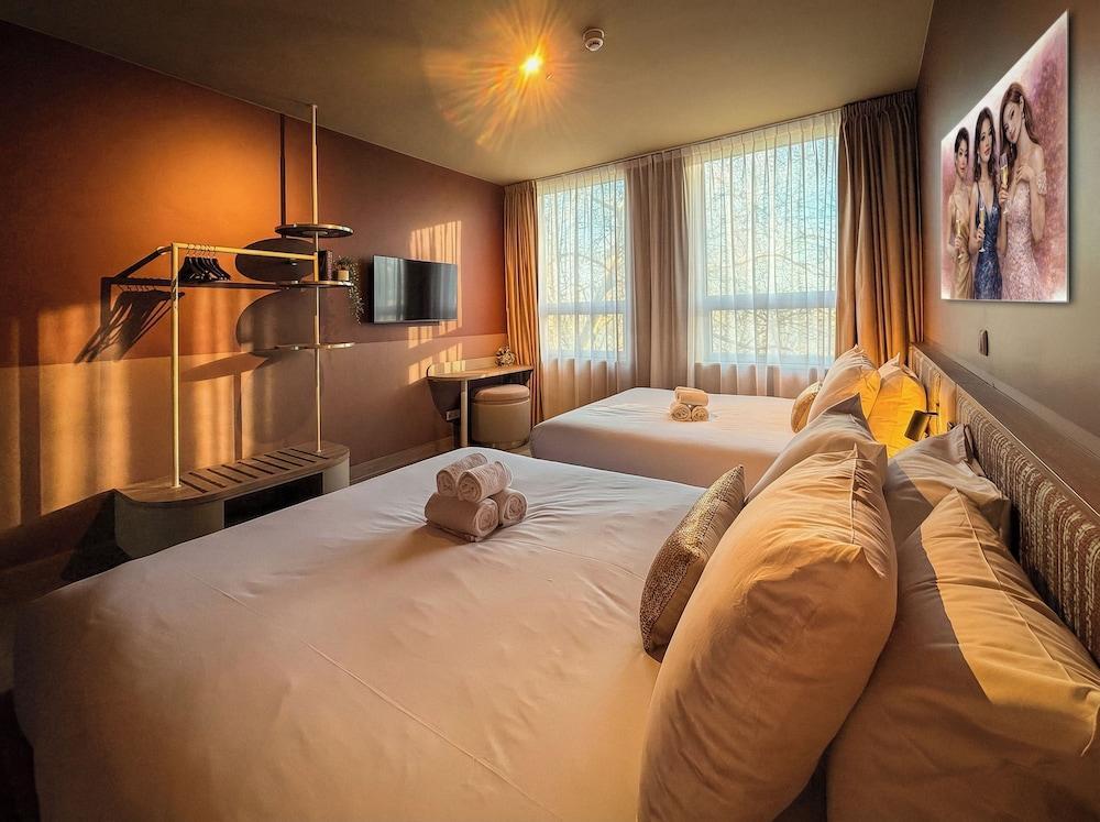 De Pijp Boutique Hotel Room Type - Family Quadruple Room