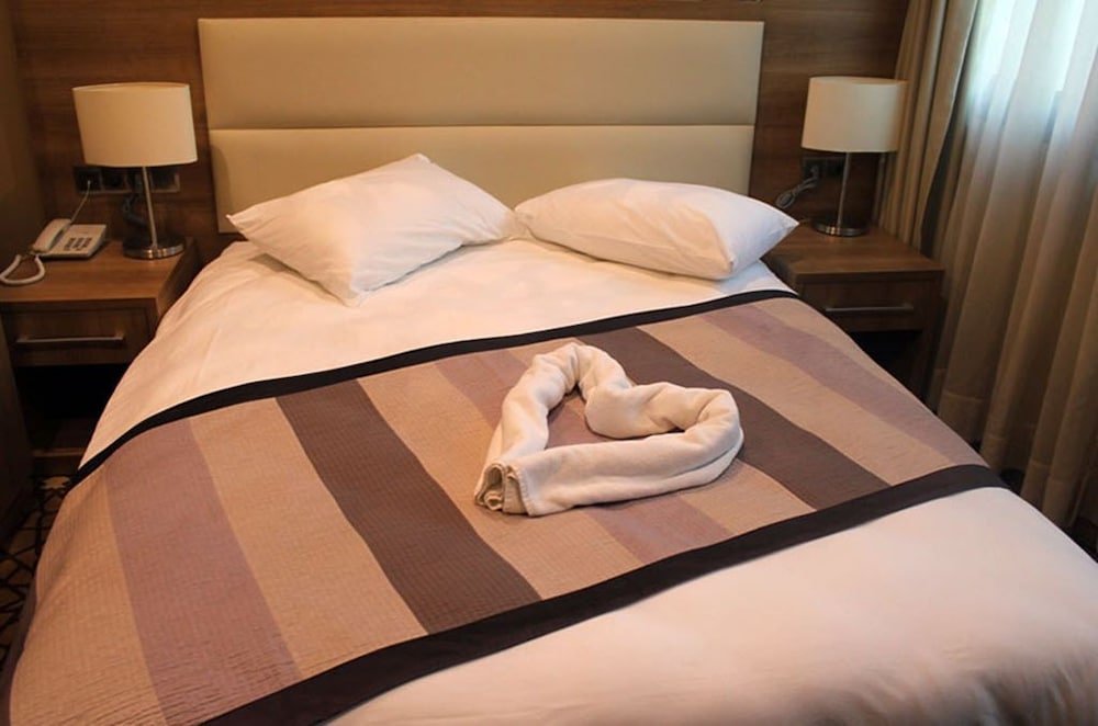 Prens Hotel Room Type - Standard Double or Twin Room