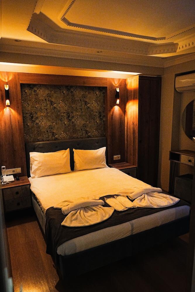 Reyyan Hotel Room Type - Budget Double Room - Ground Floor Reyyan Hotel Room Type - Budget Double Room - Ground Floor