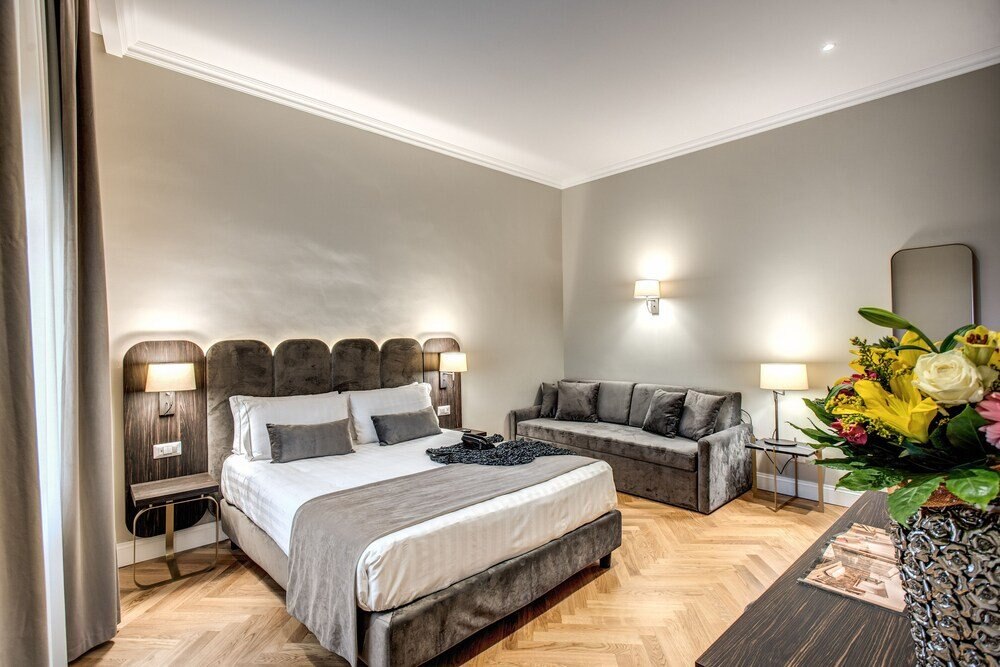 Hotel 87 Eighty seven Room Type - Triple Room, Annex Building (Via del Tritone 66)
