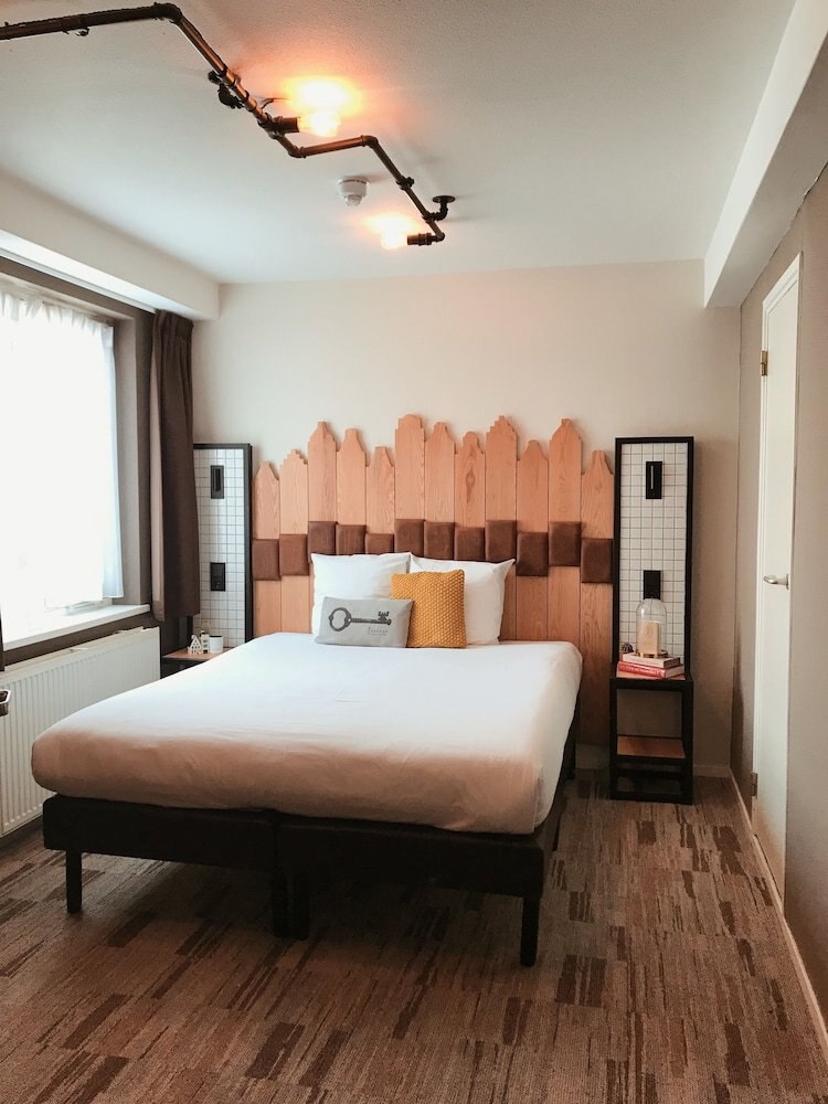 Mr. Jordaan Room Type - Basic Double Room, 1 Double Bed