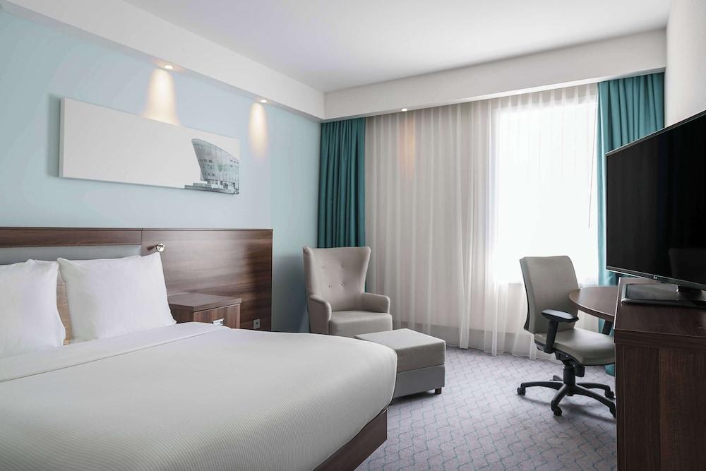 Hampton by Hilton Amsterdam Centre East Room Type - Room, 1 Queen Bed, Non Smoking Hampton by Hilton Amsterdam Centre East Room Type - Room, 1 Queen Bed, Non Smoking