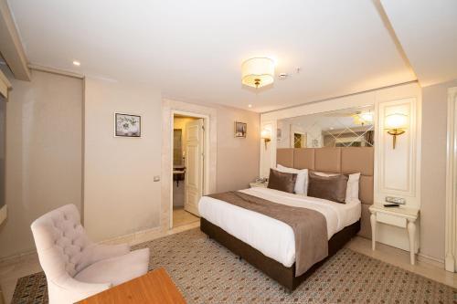 The Barbarossa Istanbul Metro Hotel Room Type - Large Double Room The Barbarossa Istanbul Metro Hotel Room Type - Large Double Room