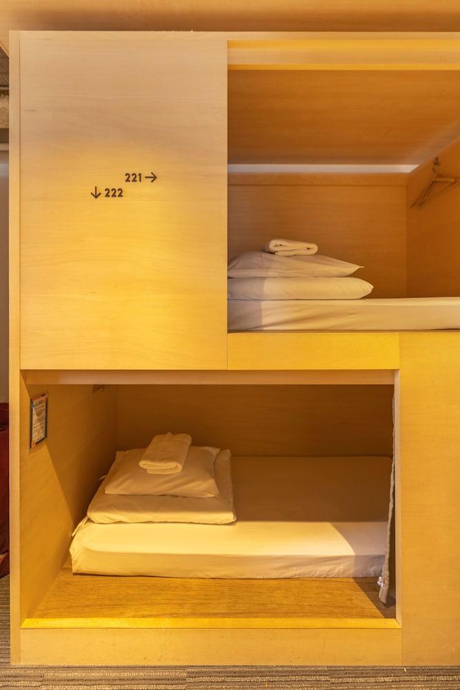 UNPLAN Kagurazaka - Hostel Room Type - Mixed Dormitory (shared bathroom)