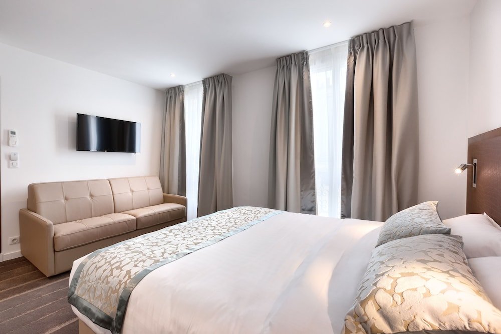Hotel Le Trente Room Type - Deluxe Room