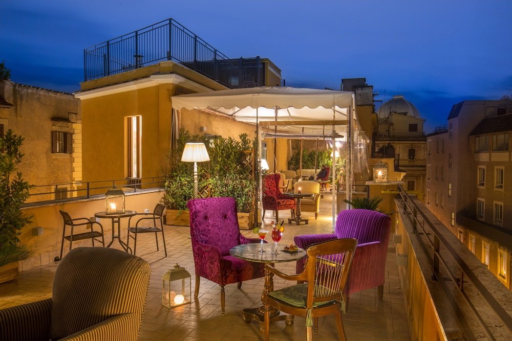 Hotel Monte Cenci - Tap to explore photos