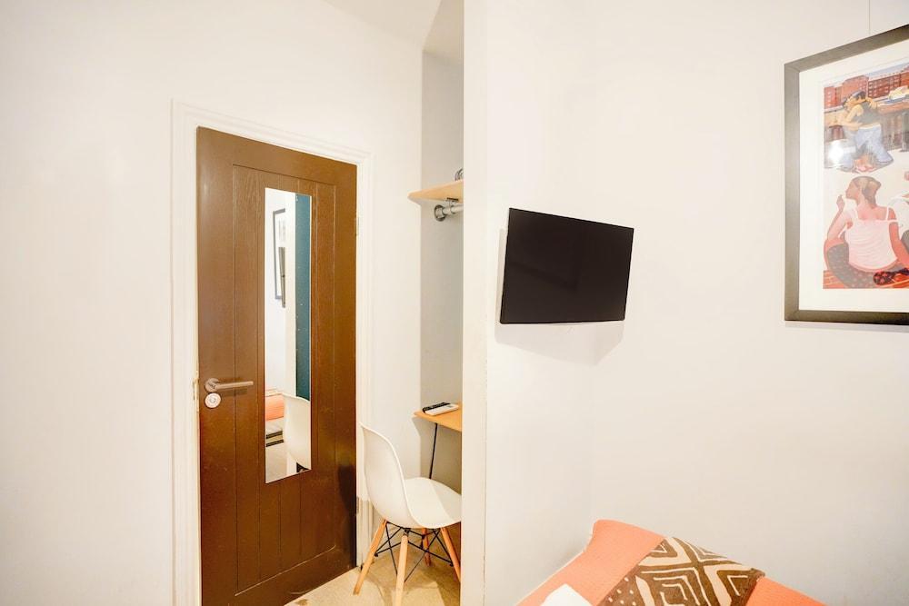 Peckham Room Hotel by Belvilla - Tap to explore photos