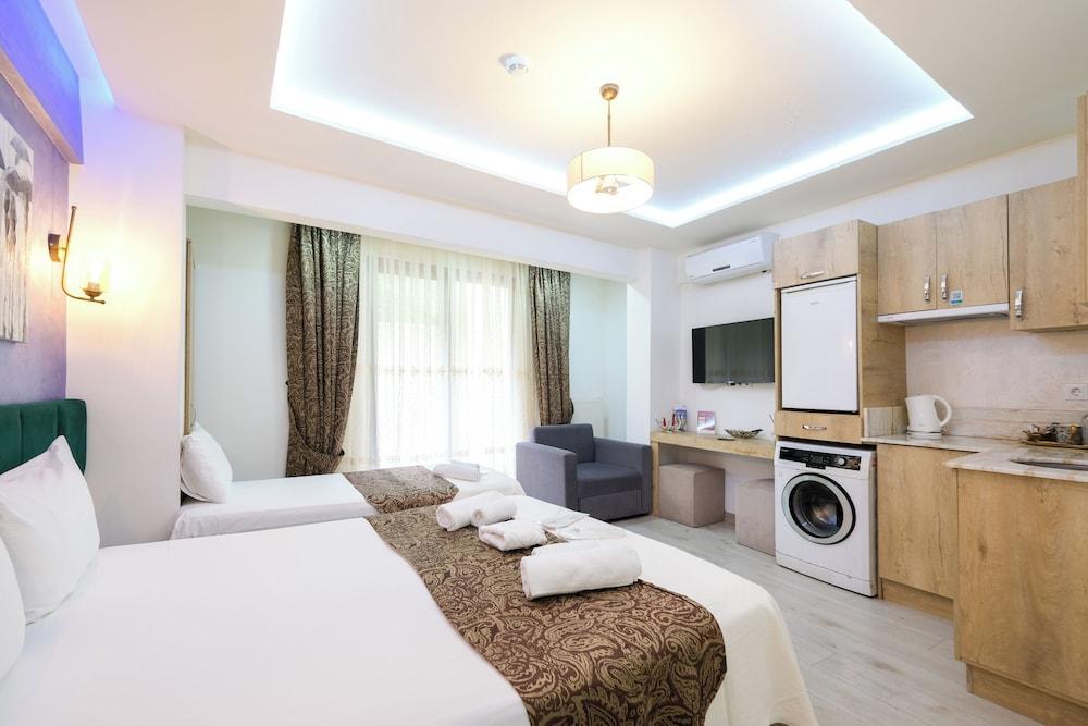 Loren Hotel Suites Room Type - Family Quadruple Room Loren Hotel Suites Room Type - Family Quadruple Room