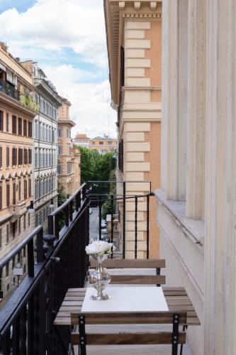 Relais Donna Lucrezia - Tap to explore photos
