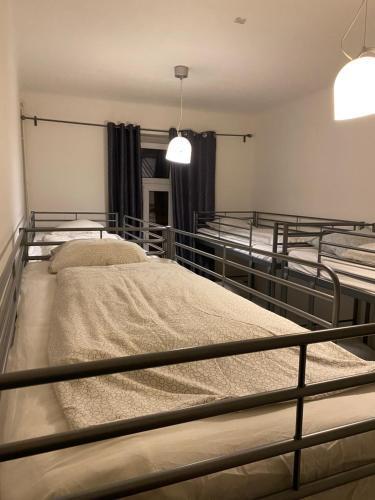 Easy Housing Hostel Room Type - Bed in 10-Bed Mixed Dormitory Room