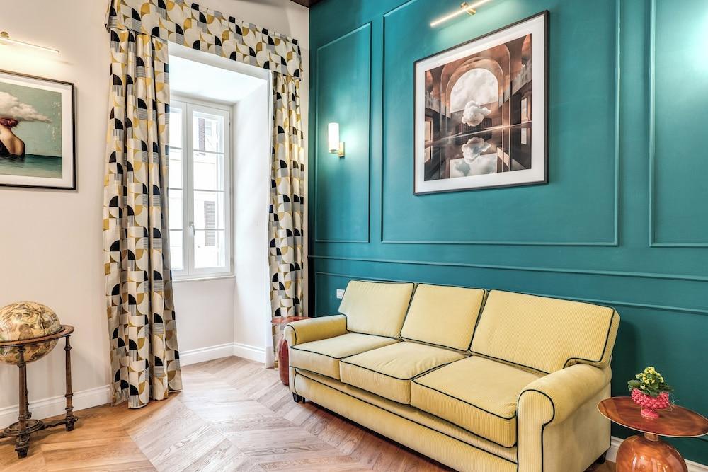 Babuino Palace & Suites Room Type - Luxury Apartment, Terrace, Annex Building (No elevator - 1st floor) Babuino Palace & Suites Room Type - Luxury Apartment, Terrace, Annex Building (No elevator - 1st floor)