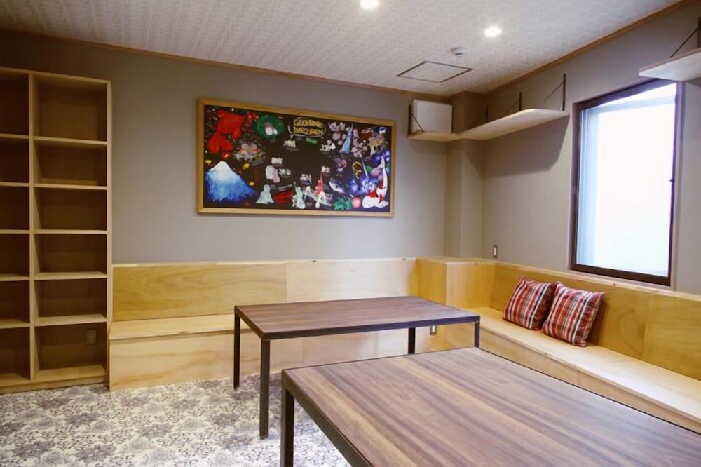 Good Diner Inn Copain - Hostel - Tap to explore photos