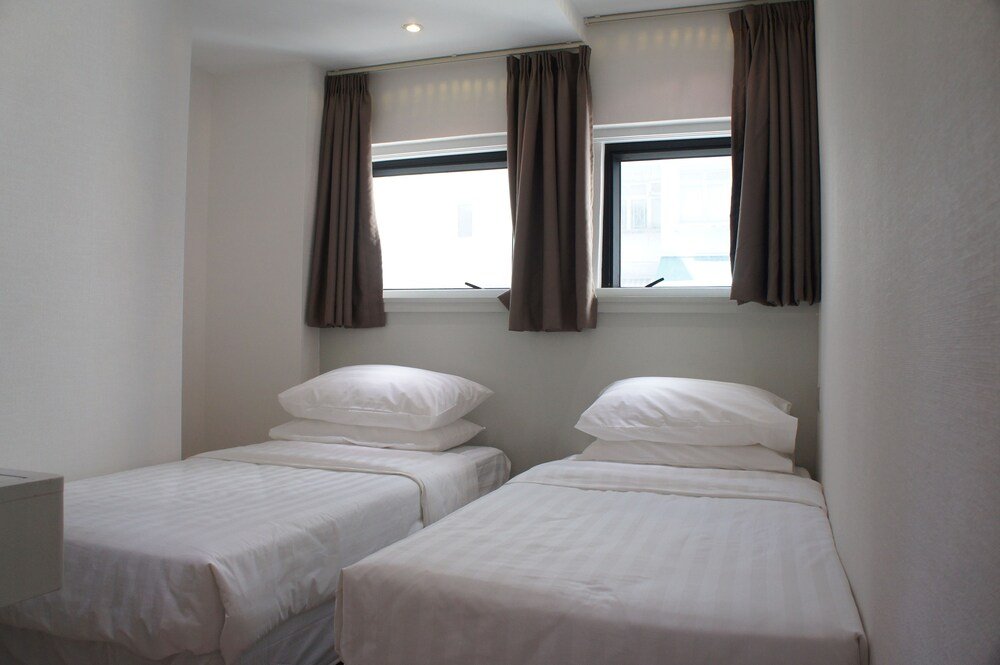Homy Central Room Type - Superior Twin Room