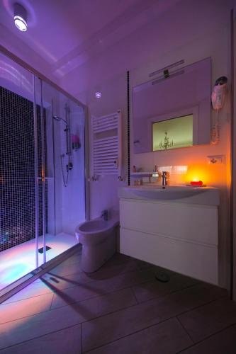 Suites Roma Tiburtina Elegance Room Type - Deluxe Suite with Spa Bath