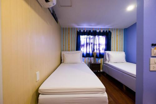 Check-in My Hostel Room Type - Deluxe Triple Room