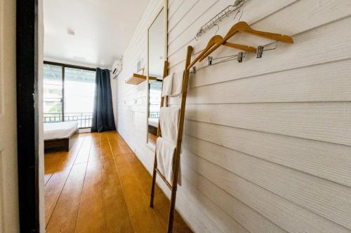 Back Home Backpackers Hostel Room Type - Twin Room with Private Bathroom