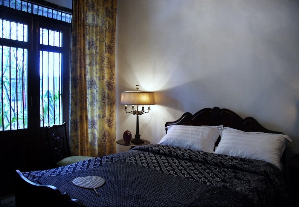 The Bhuthorn Bed and Breakfast - Tap to explore photos