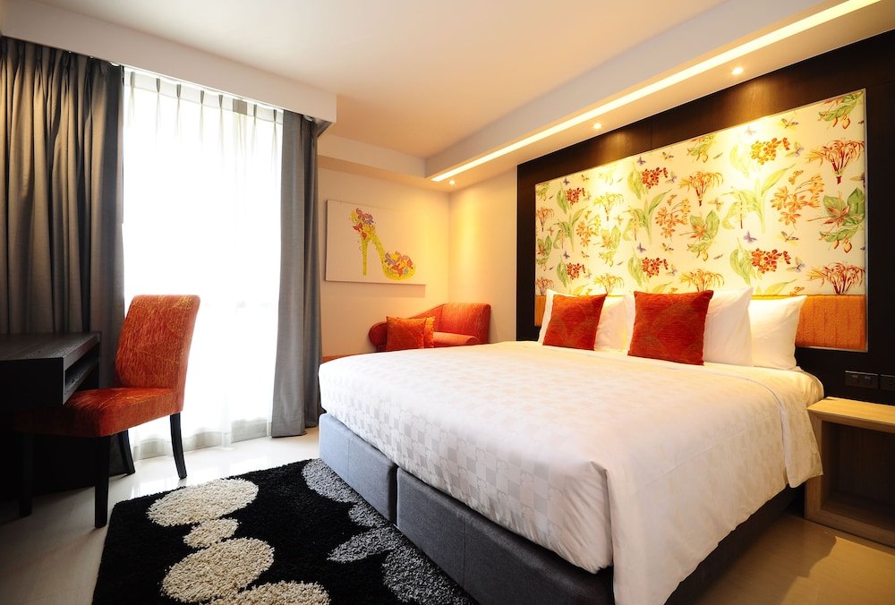 Hotel Clover Asoke Room Type - Clover Style King