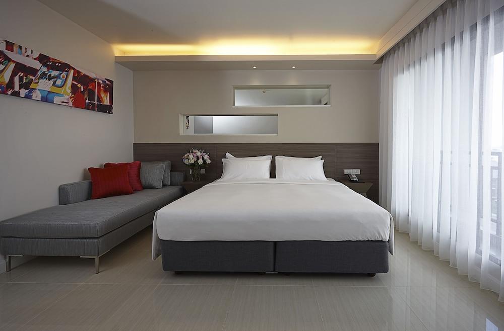 Praso Ratchada 12 - 500 m to MRT Huai Khwang Room Type - Deluxe Double Room