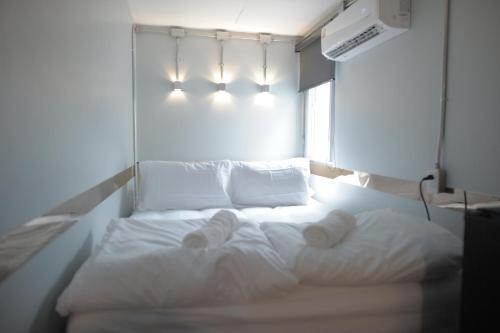 KENCOZY accommodation - Tap to explore photos