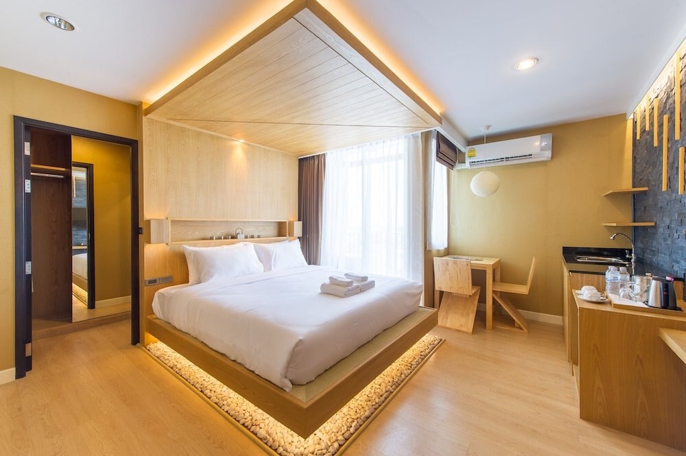 Zenniq Room Type - Standard Double Room, Balcony