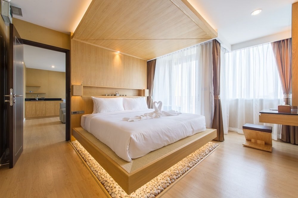 Zenniq Room Type - Suite, Balcony