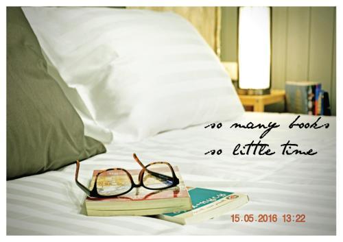 GOODFELLAS THONG LO HOSTEL #No check-in after 5pm #Please submit arrival time after booking Room Type - LOFT room (No.3A)