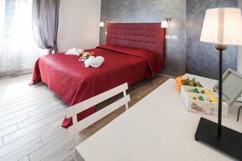 Carillon Room Type - Double or Twin Room with Private External Bathroom