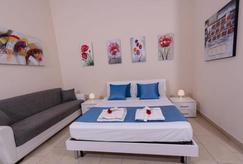 Alloggio Turistico Port View Room Type - Double Room, Ensuite
