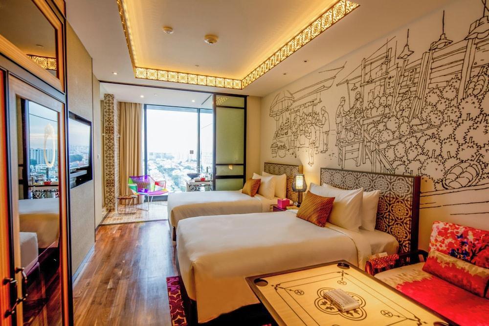 Hotel Indigo Singapore Katong, an IHG hotel Room Type - Standard Room, 2 Twin Beds (Heritage View) Hotel Indigo Singapore Katong, an IHG hotel Room Type - Standard Room, 2 Twin Beds (Heritage View)