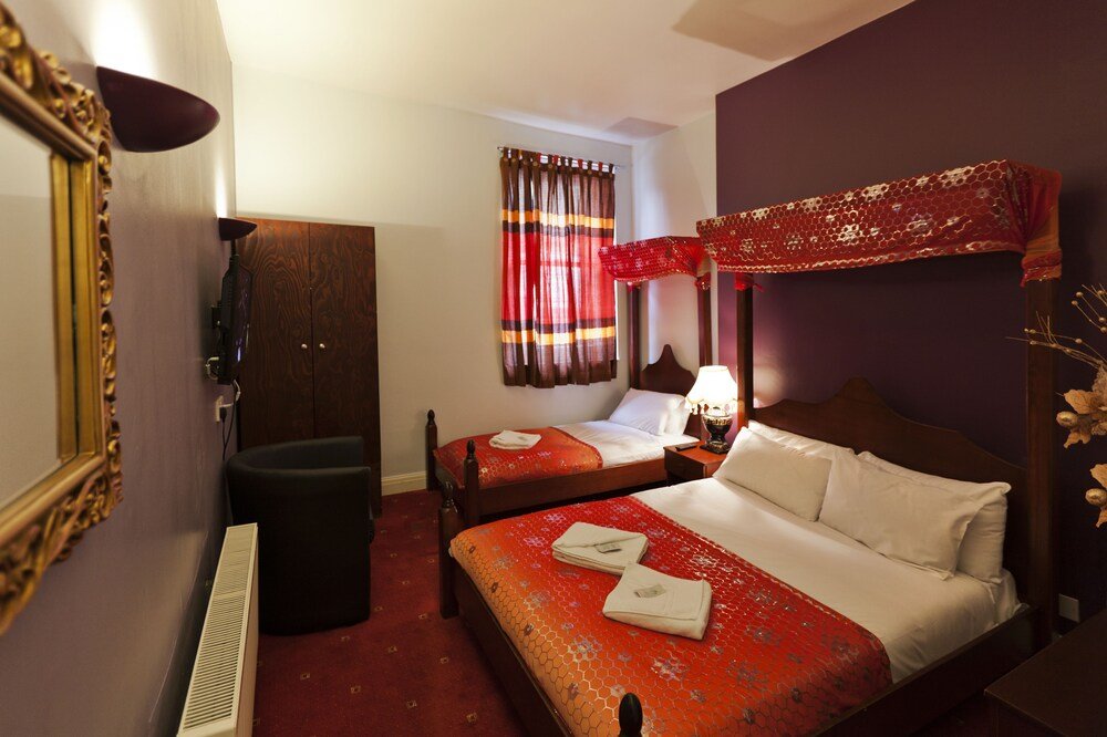 Islington Inn Room Type - Triple Room