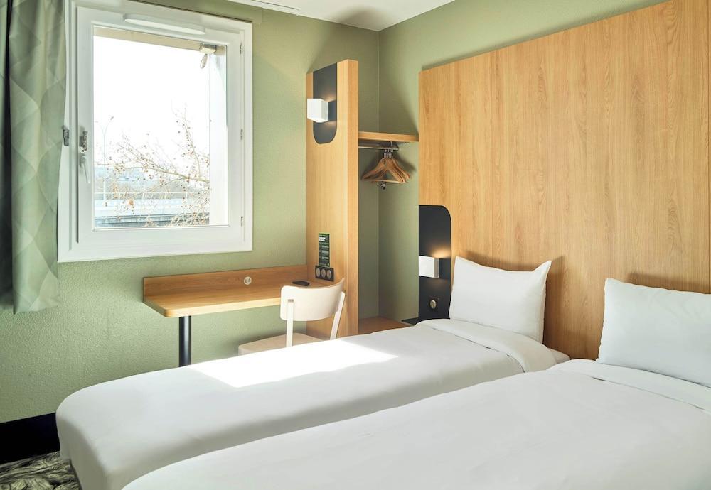 B&B HOTEL Paris Porte de la Villette Room Type - Twin Room - Non-Smoking B&B HOTEL Paris Porte de la Villette Room Type - Twin Room - Non-Smoking