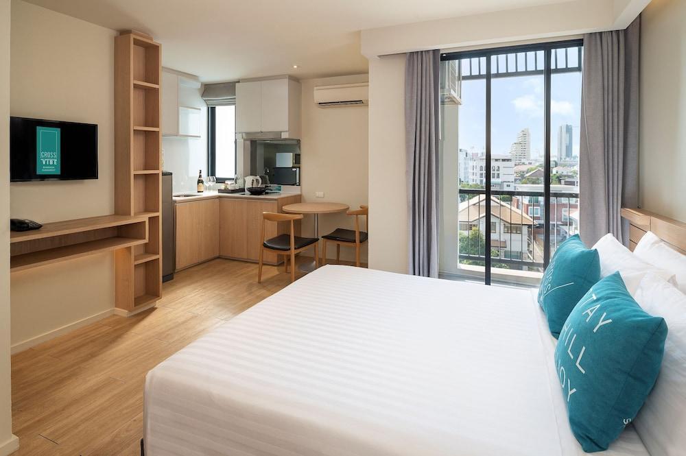 Cross Vibe Bangkok Sukhumvit Room Type - Studio