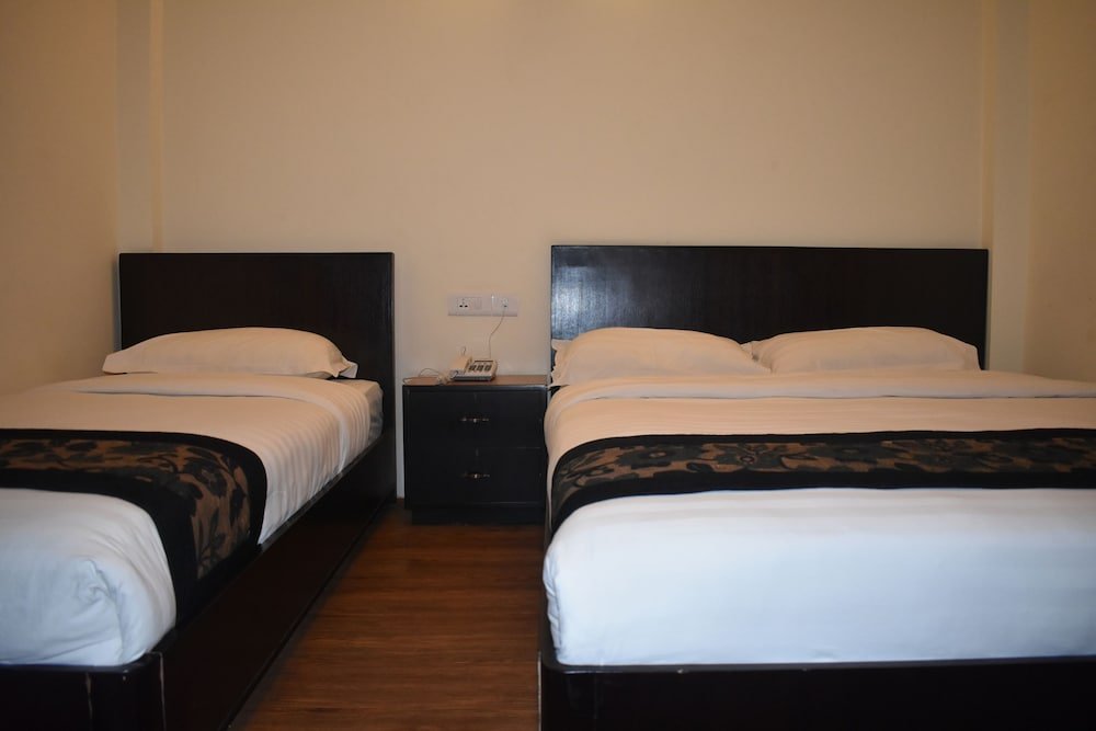 Hotel Hema Room Type - Deluxe Double or Twin Room
