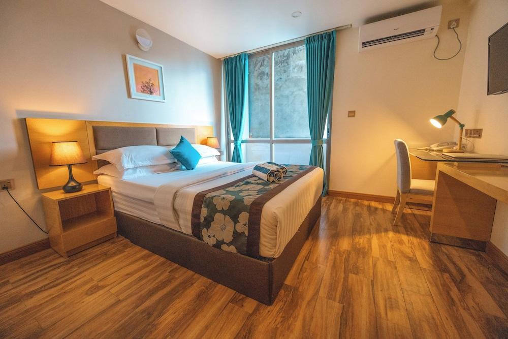 Season Paradise Hotel Maldives Room Type - Standard Room