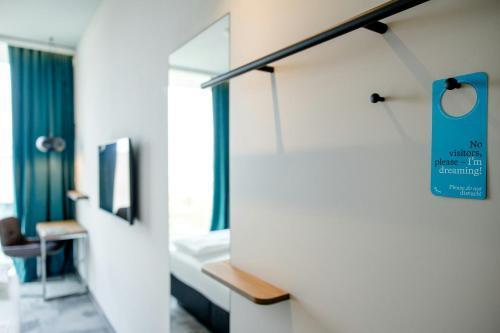 Motel One Amsterdam Room Type - Double Room