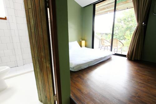 Here Hostel Room Type - Double Room with Private Bathroom