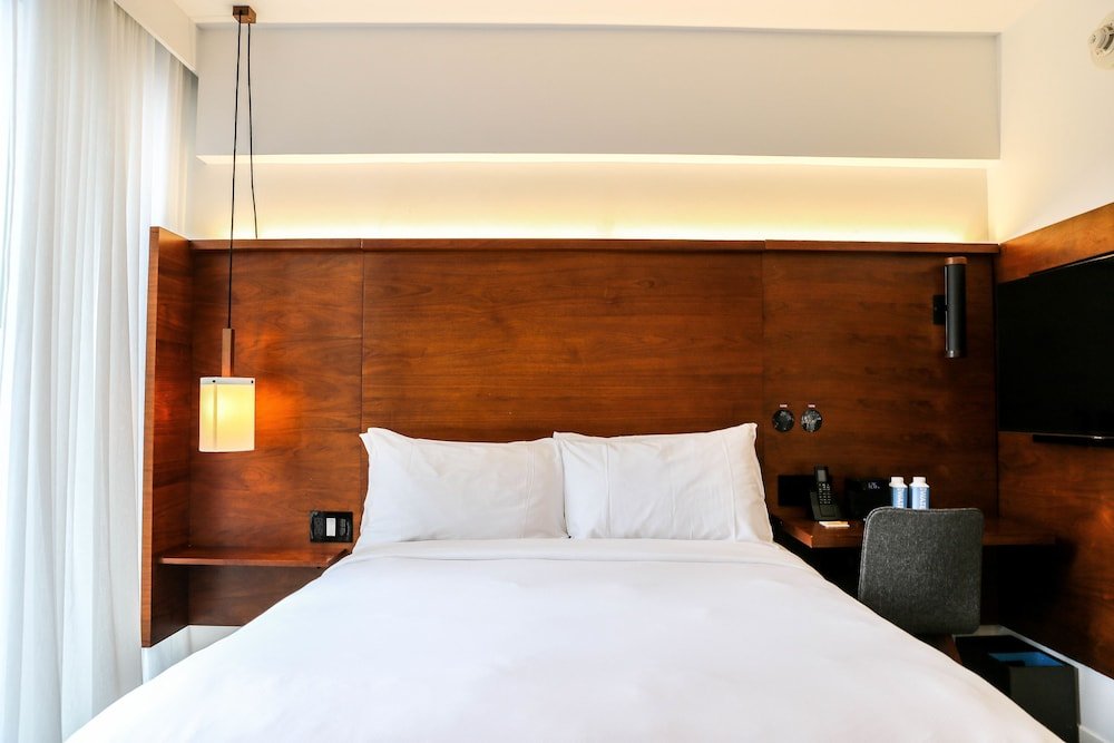 Arlo NoMad Room Type - Room, 1 Queen Bed, Mobility Accessible