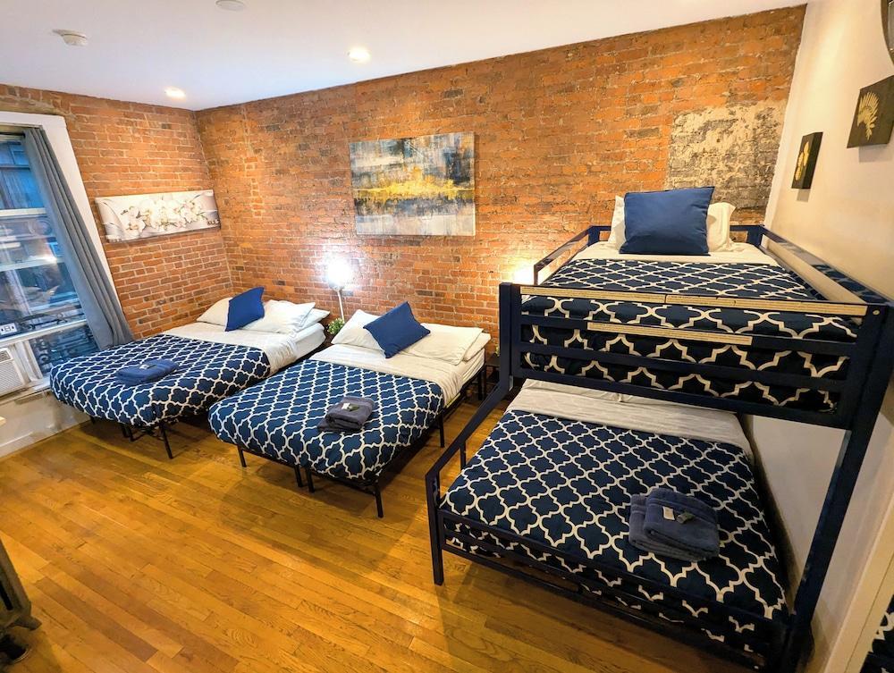 NYC Empire Apartments Room Type - Exterior Family Studio #5
