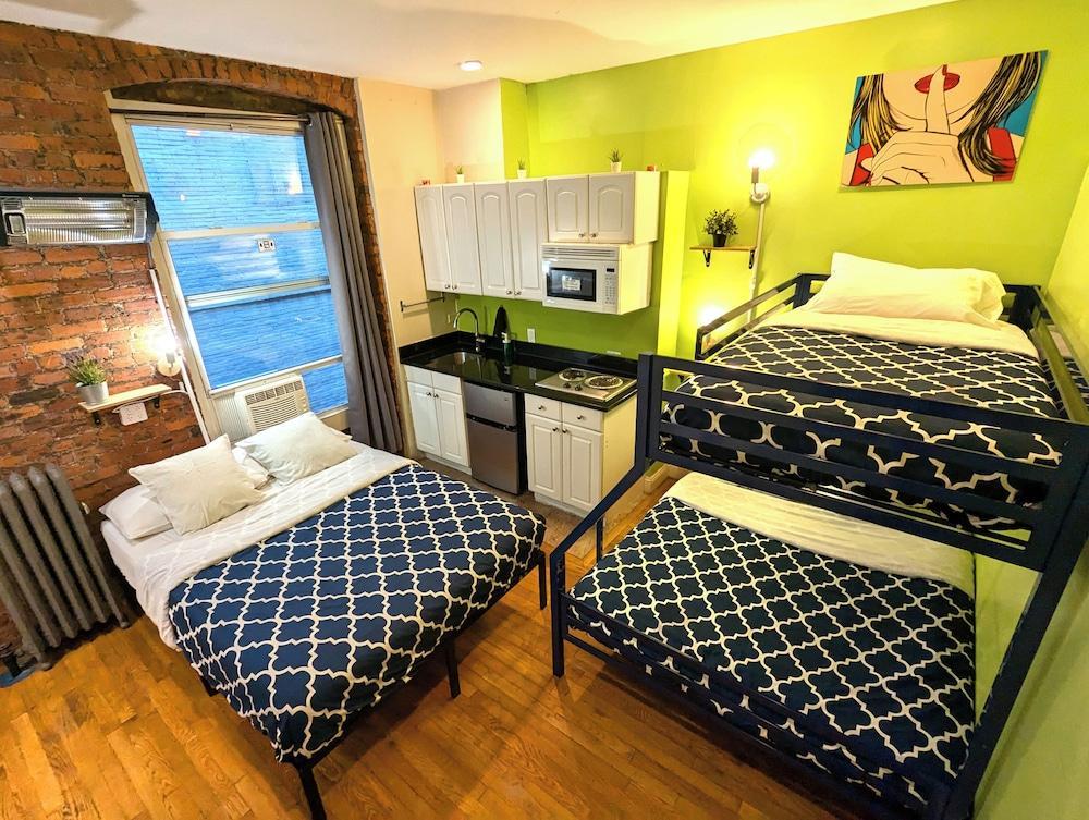NYC Empire Apartments Room Type - Family Studio #87