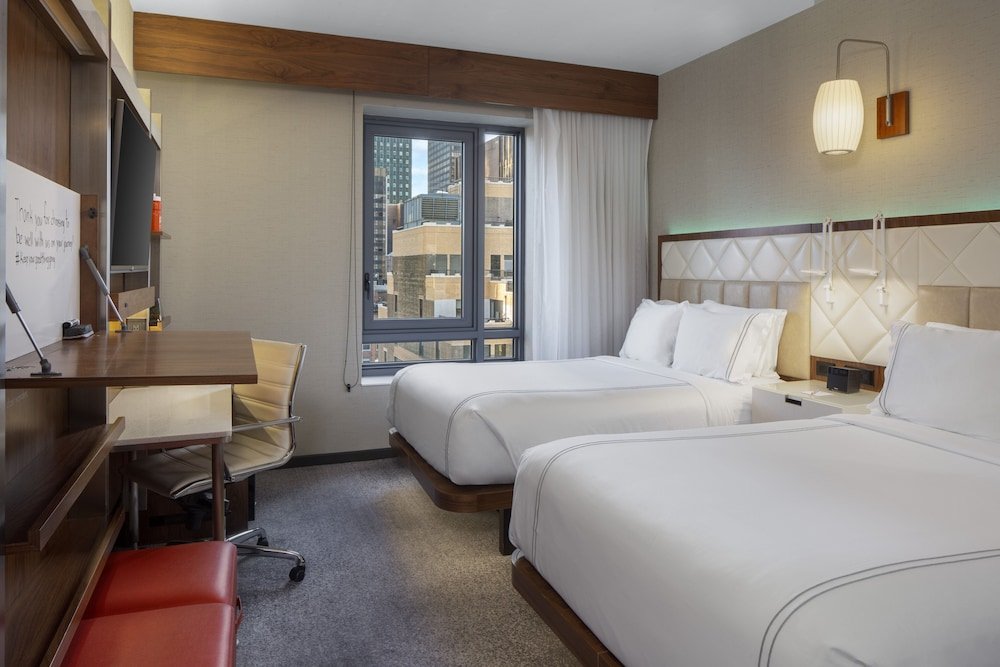 EVEN Hotels NEW YORK - MIDTOWN EAST - Tap to explore photos
