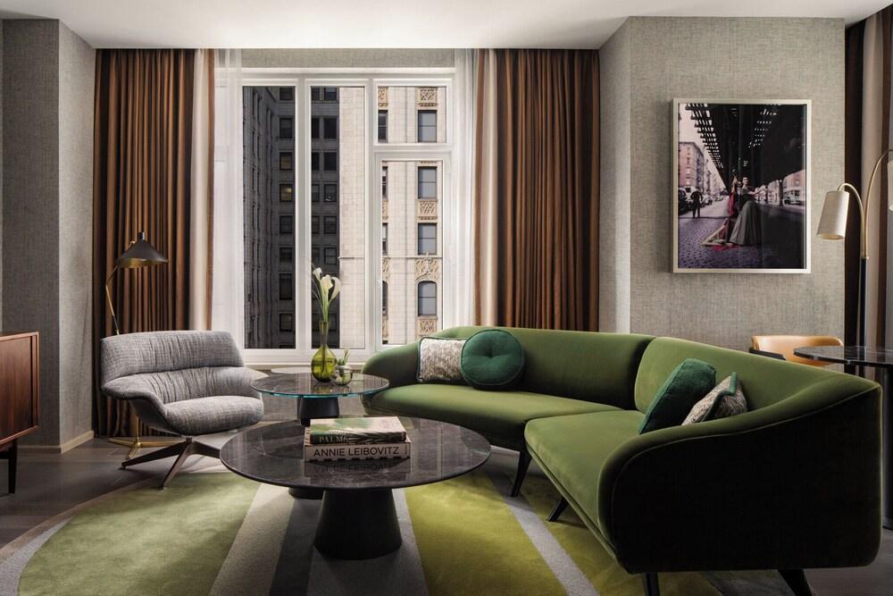 Four Seasons Hotel New York Downtown Room Type - Suite, 1 King Bed, Non Smoking, Terrace (Gotham) Four Seasons Hotel New York Downtown Room Type - Suite, 1 King Bed, Non Smoking, Terrace (Gotham)