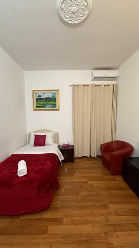 Two Ducks Hostel Room Type - Single Room with Balcony
