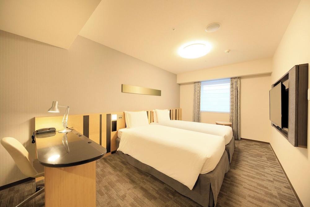 Richmond Hotel Tokyo Suidobashi Room Type - Premium Twin Room, Non Smoking (2 beds) Richmond Hotel Tokyo Suidobashi Room Type - Premium Twin Room, Non Smoking (2 beds)