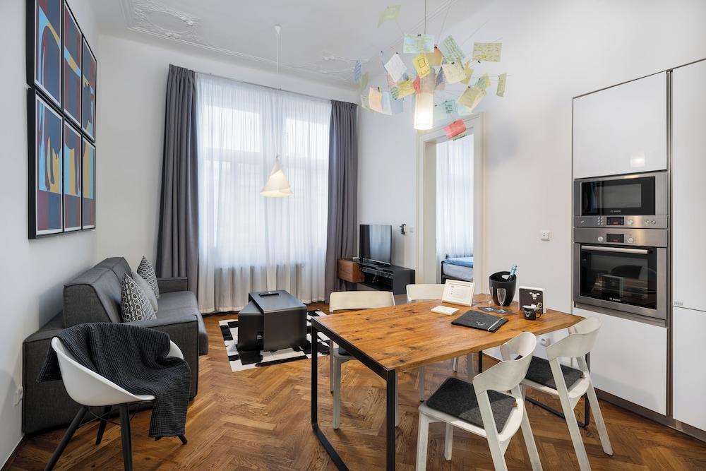 MOOo Downtown Room Type - Apartment, 2 Bedrooms