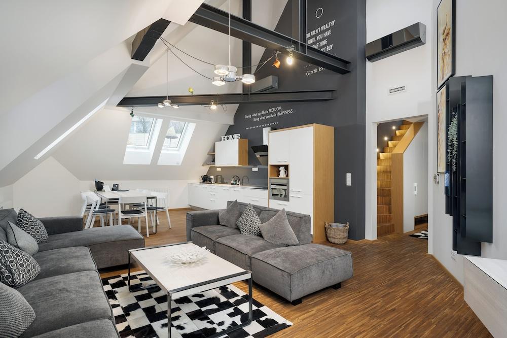 MOOo Downtown Room Type - Penthouse, 3 Bedrooms