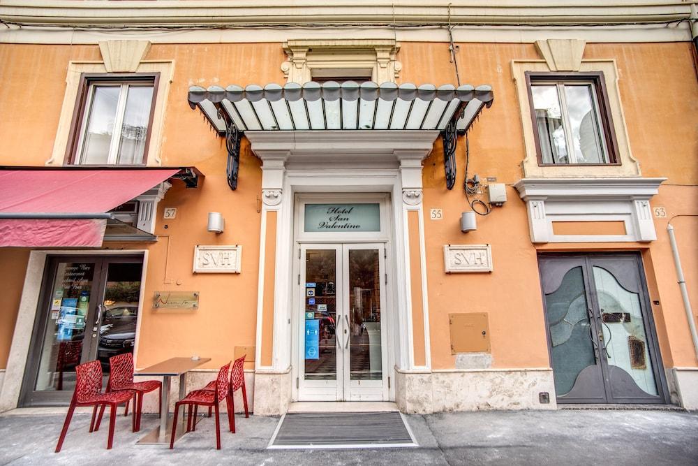 Hotel San Valentino - Tap to explore photos