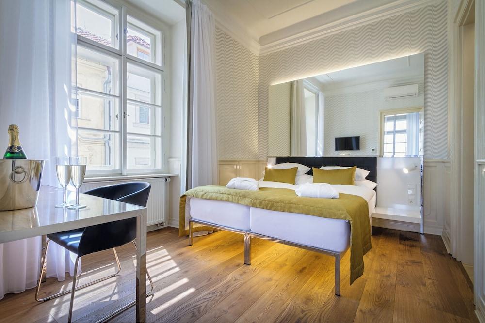 Hotel Golden Star Room Type - Family Room, City View Hotel Golden Star Room Type - Family Room, City View