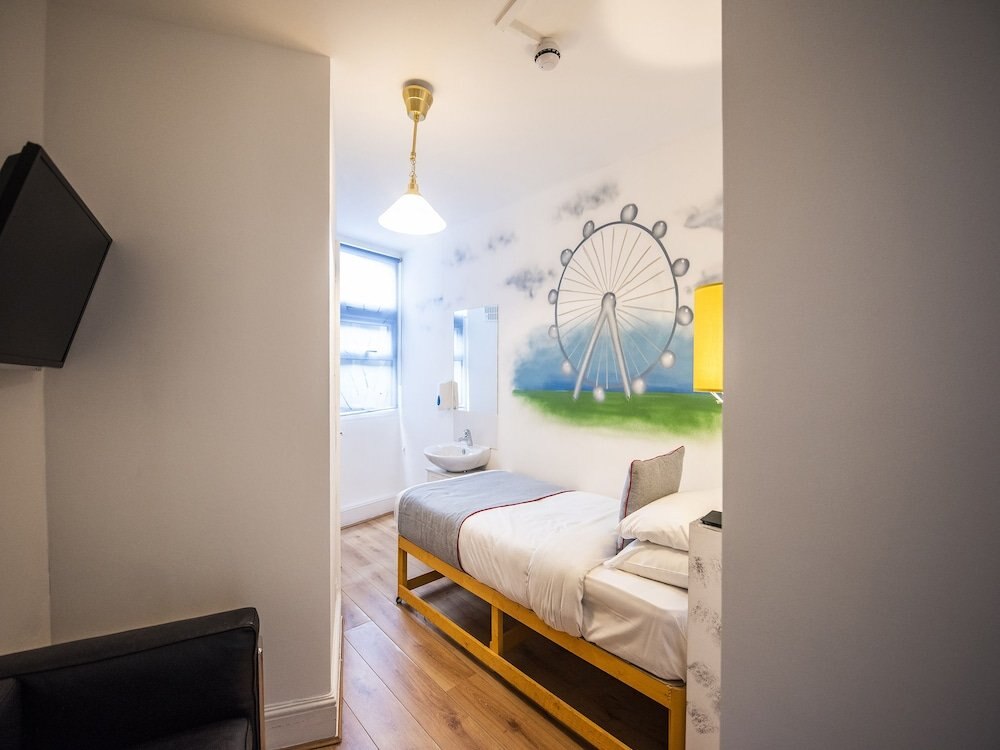 Camden BnB Hotel